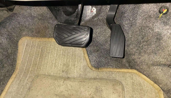 2017 Maruti Celerio VXI AMT, Petrol, Automatic, 50,441 km, Pedals