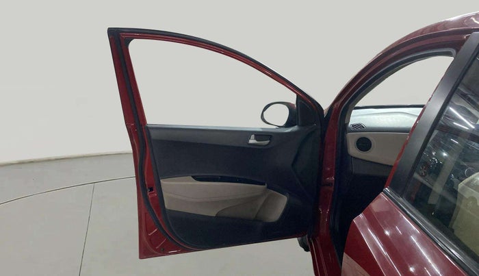 2014 Hyundai Xcent S 1.2, Petrol, Manual, 68,373 km, LHS Front Door