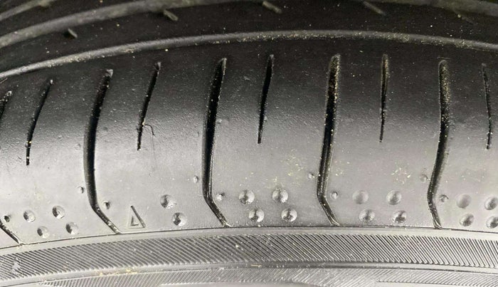 2020 Ford Ecosport TITANIUM 1.5L DIESEL, Diesel, Manual, 77,636 km, Right Front Tyre Tread