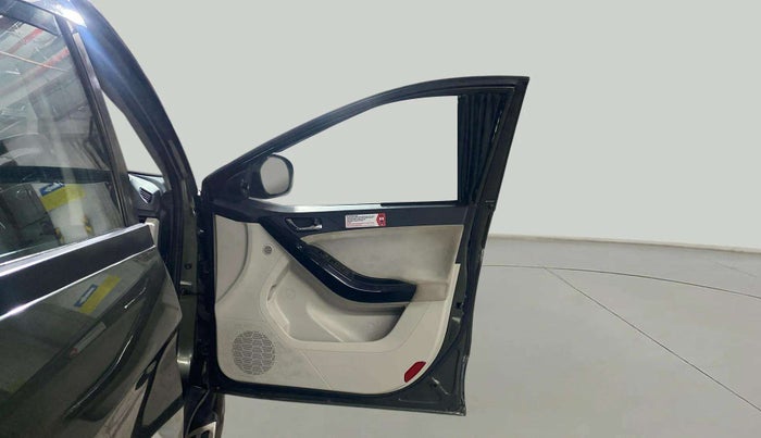 2022 Tata NEXON XZA PLUS PETROL, Petrol, Automatic, 51,916 km, RHS Front Door