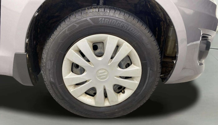 2014 Maruti Swift Dzire VXI, Petrol, Manual, 47,234 km, Right Front Wheel