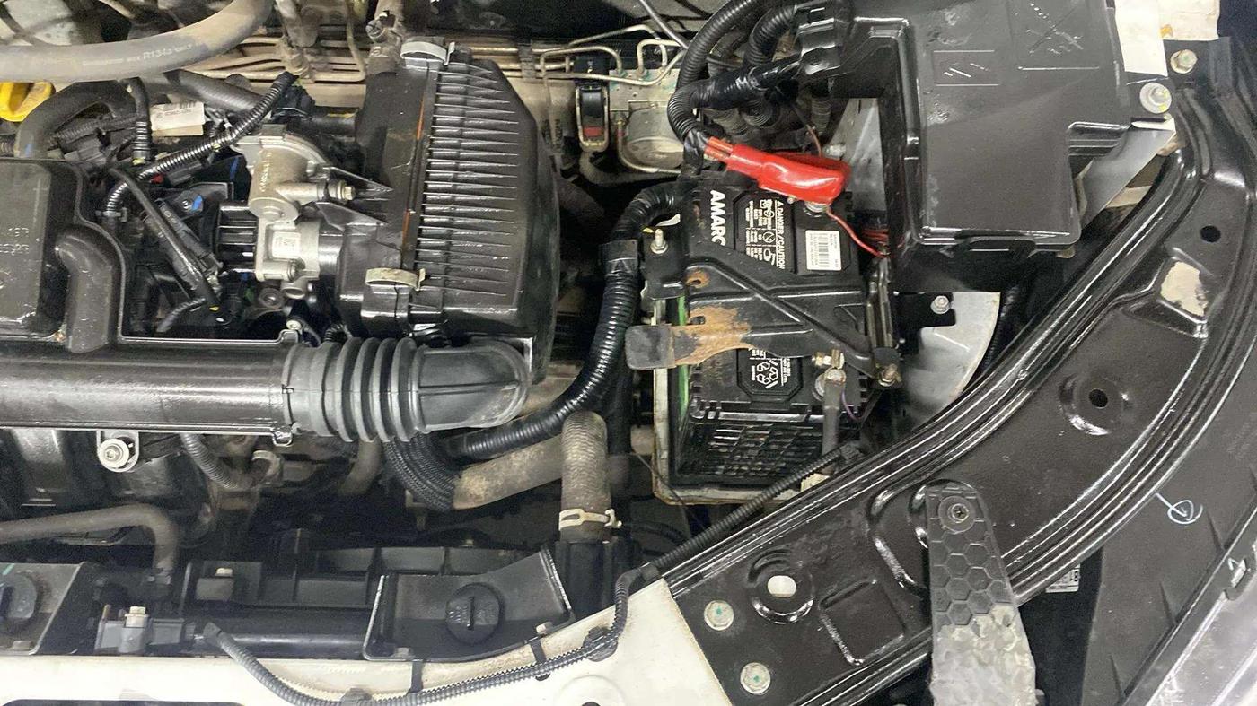 2023 Nissan MAGNITE XE, Petrol, Manual, 40,347 km, Engine View - Left