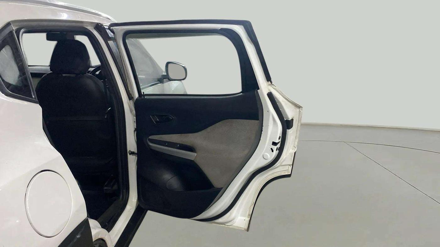 2023 Nissan MAGNITE XE, Petrol, Manual, 40,347 km, RHS Rear Door