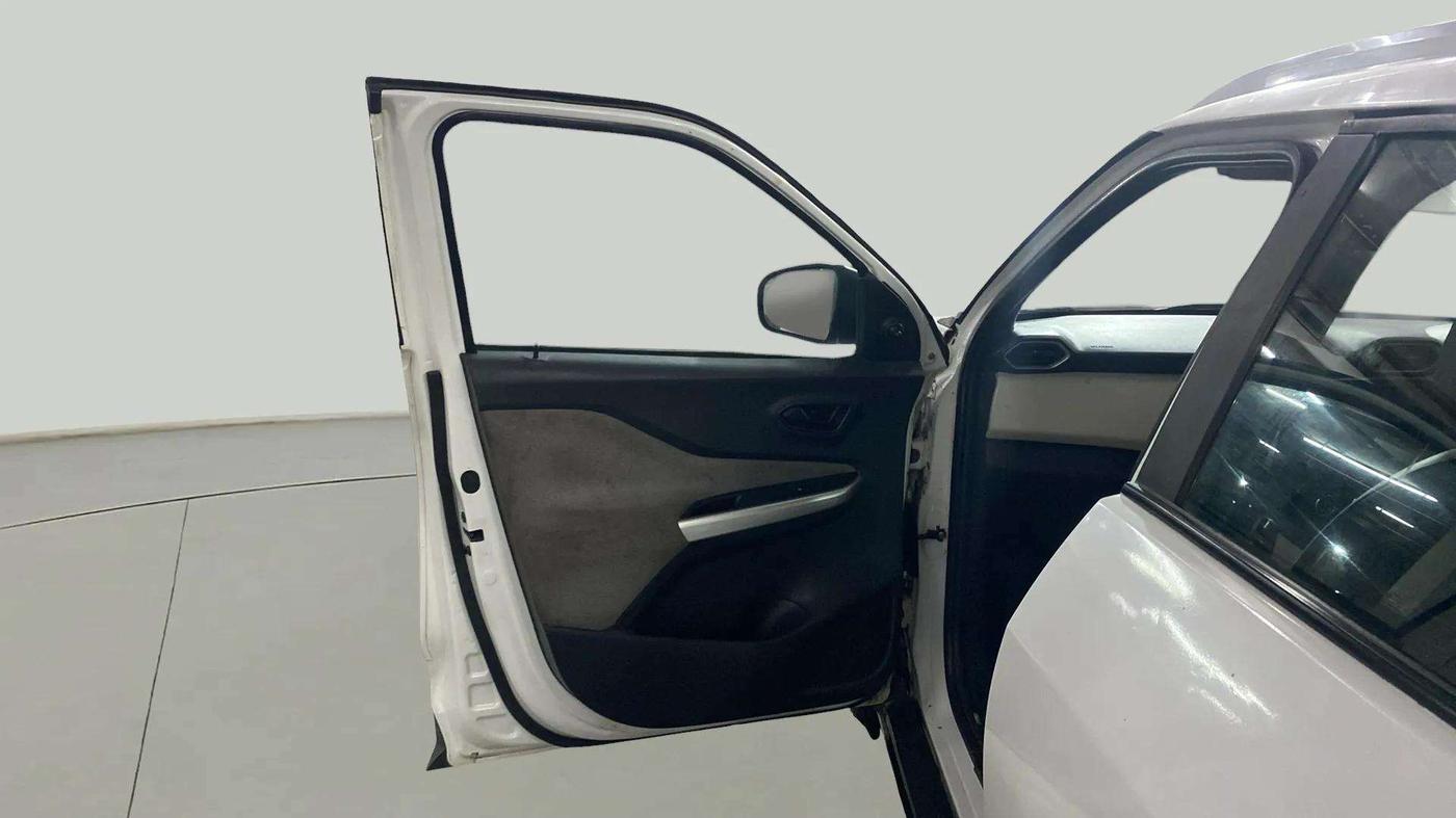 2023 Nissan MAGNITE XE, Petrol, Manual, 40,347 km, LHS Front Door