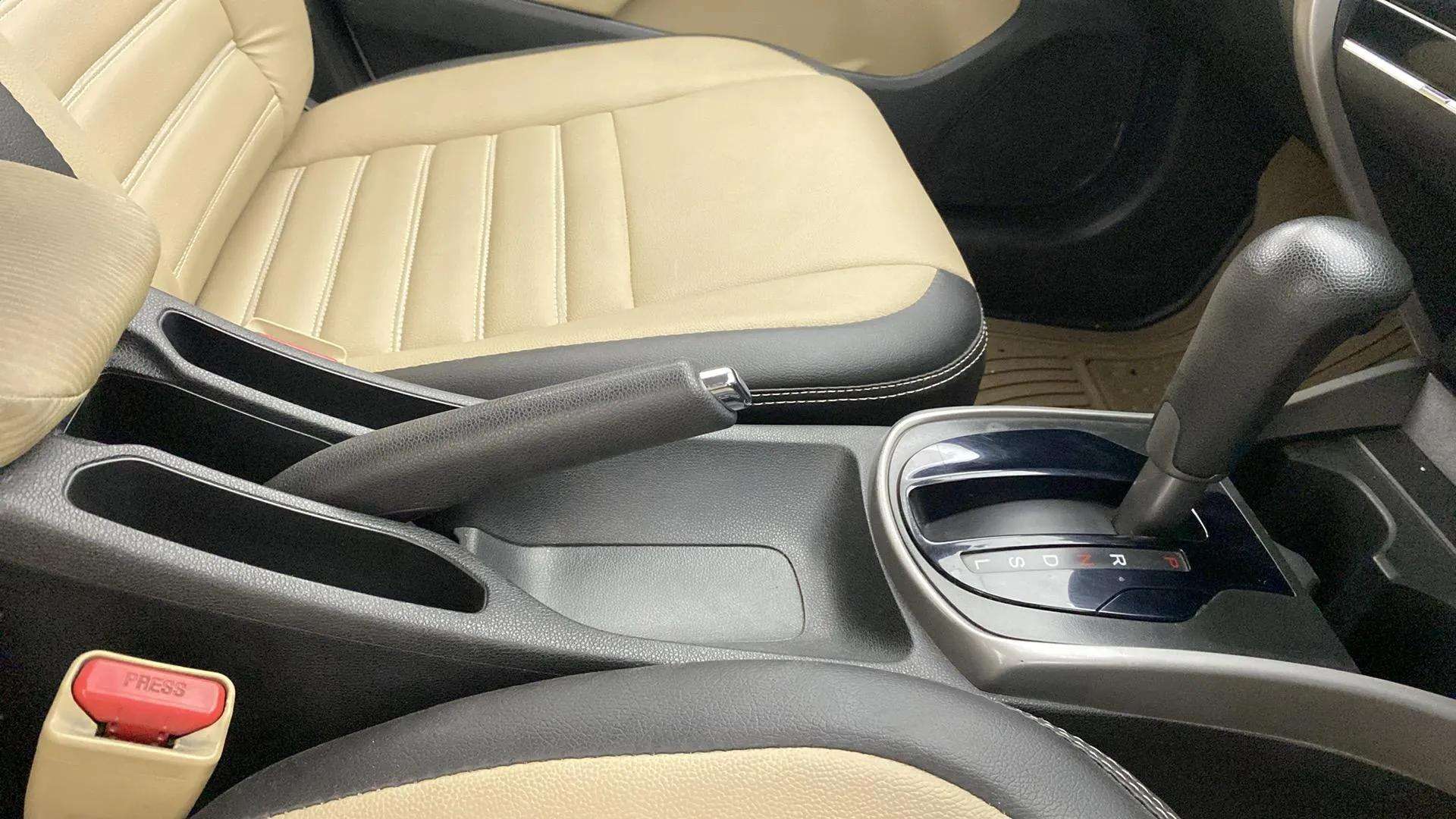 Gear-Lever-30