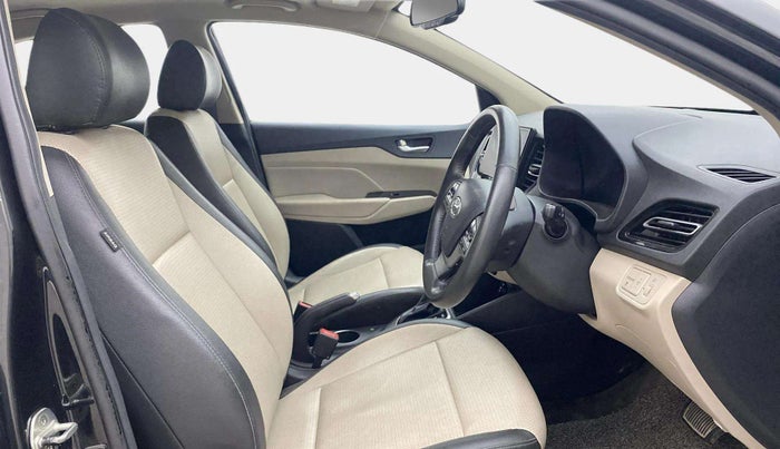 2021 Hyundai Verna SX (O) 1.5 VTVT IVT, Petrol, Automatic, 84,477 km, Right Side Front Door Cabin