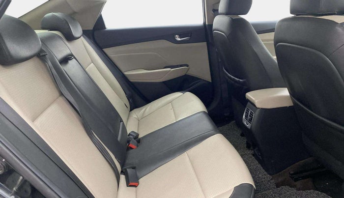 2021 Hyundai Verna SX (O) 1.5 VTVT IVT, Petrol, Automatic, 84,477 km, Right Side Rear Door Cabin