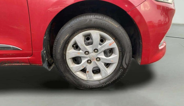2014 Hyundai Elite i20 SPORTZ 1.2, Petrol, Manual, 71,950 km, Right Front Wheel