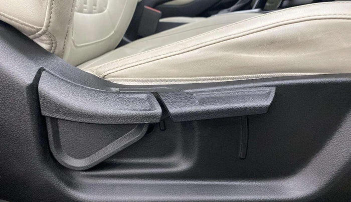 2020 KIA SELTOS HTX IVT 1.5 PETROL, Petrol, Automatic, 26,763 km, Driver Side Adjustment Panel