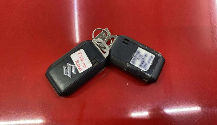 2018 Maruti Swift ZXI AMT, Petrol, Automatic, 62,144 km, Key Close Up