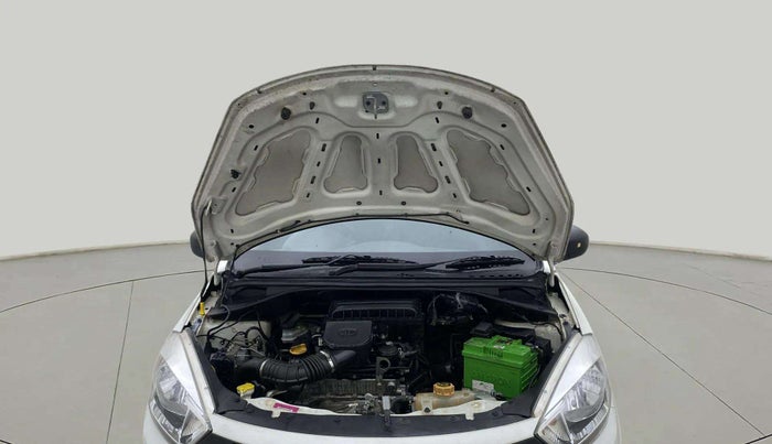 2019 Tata Tiago XE PETROL, Petrol, Manual, 37,720 km, Open Bonet
