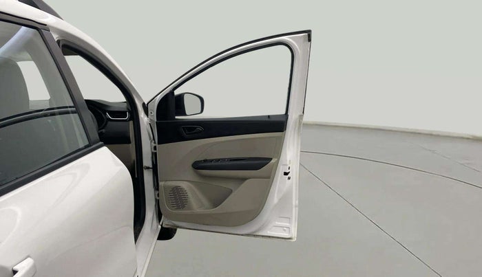 2023 Renault TRIBER RXT, Petrol, Manual, 3,706 km, RHS Front Door