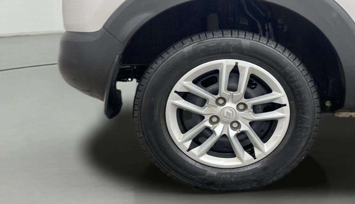 2023 Renault TRIBER RXT, Petrol, Manual, 3,706 km, Right Rear Wheel