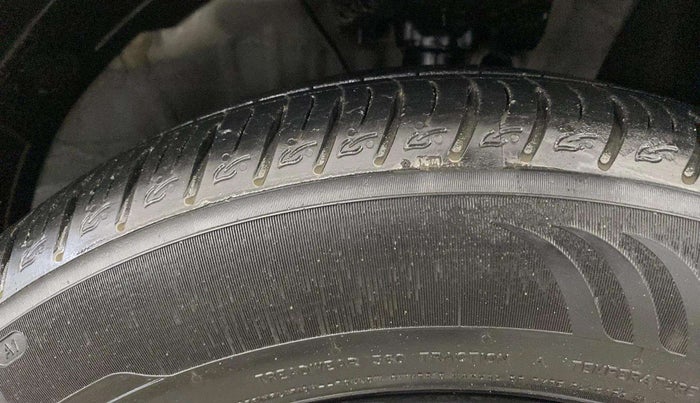 2019 Hyundai VENUE SX PLUS 1.0 TURBO DCT, Petrol, Automatic, 27,110 km, Right Front Tyre Tread