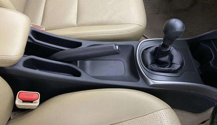 2015 Honda City 1.5L I-VTEC VX, Petrol, Manual, 54,964 km, Gear Lever