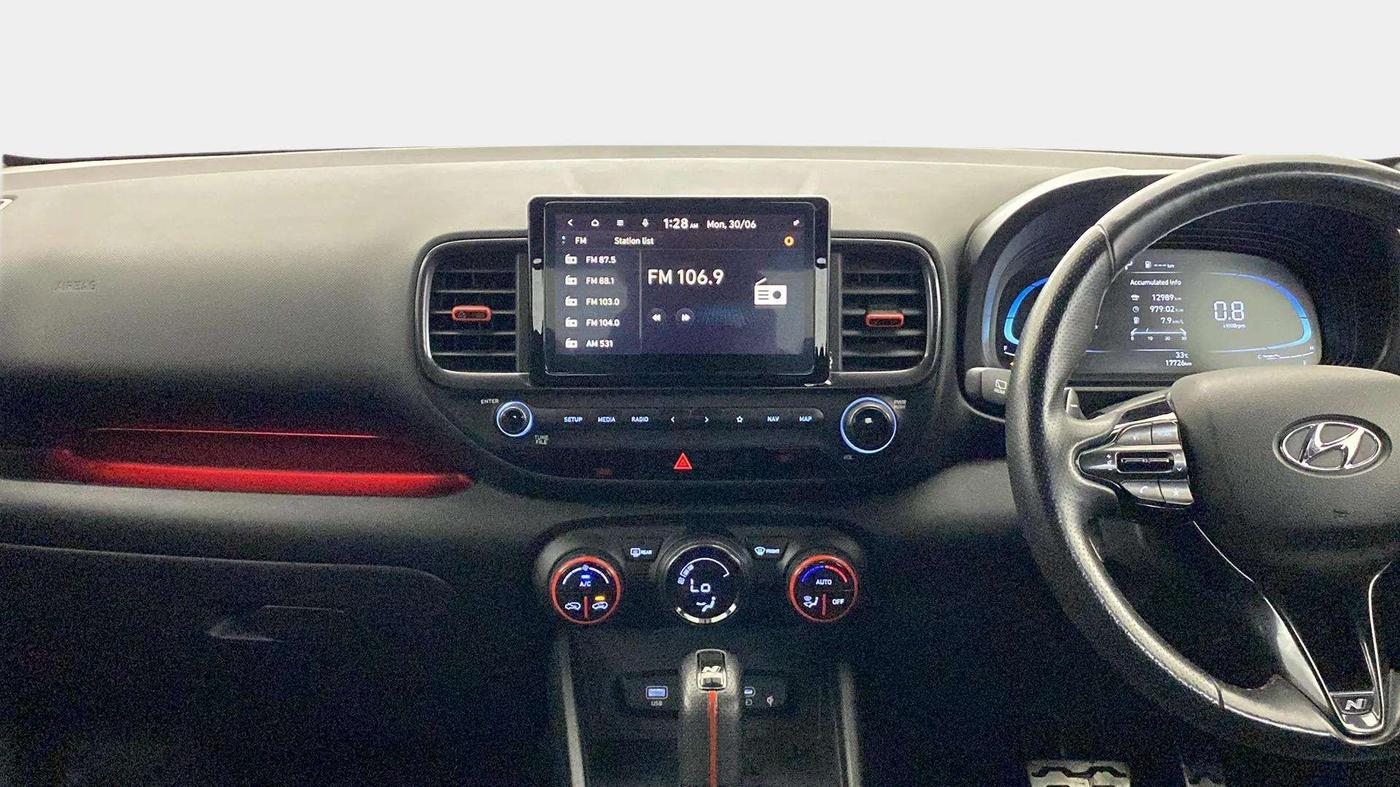 2022 Hyundai VENUE N LINE N8 1.0 TURBO DCT, Petrol, Automatic, 17,964 km, Air Conditioner