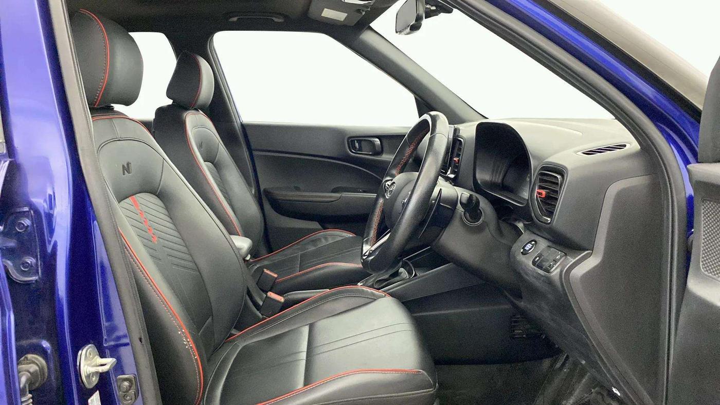 2022 Hyundai VENUE N LINE N8 1.0 TURBO DCT, Petrol, Automatic, 17,964 km, Right Side Front Door Cabin