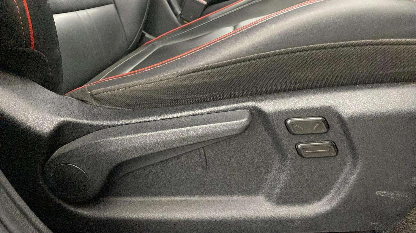 2022 Hyundai VENUE N LINE N8 1.0 TURBO DCT, Petrol, Automatic, 17,964 km, Driver Side Adjustment Panel