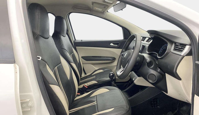 2022 Renault TRIBER RXZ, Petrol, Manual, 29,429 km, Right Side Front Door Cabin
