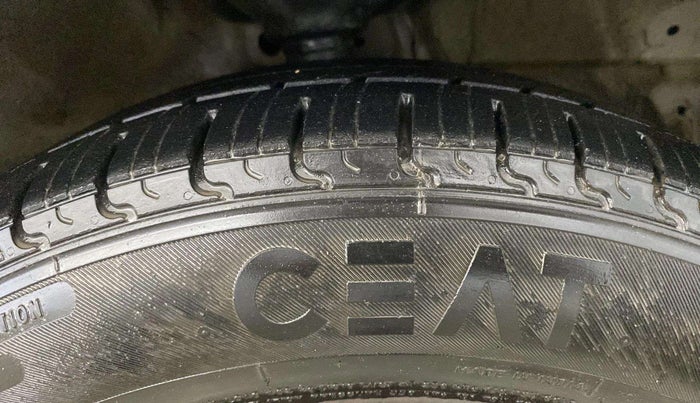 2018 Maruti Celerio VXI CNG, CNG, Manual, 64,170 km, Right Front Tyre Tread