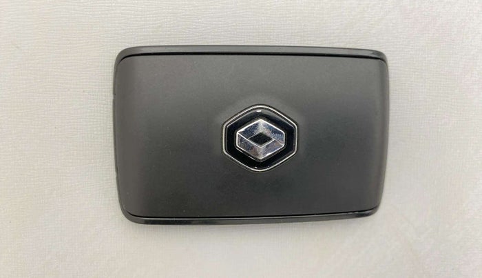 2022 Renault Kiger RXT AMT, Petrol, Automatic, 34,567 km, Key Close Up