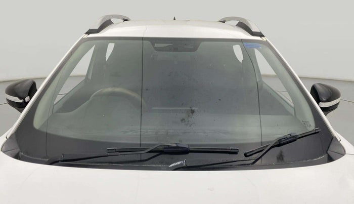2022 Renault Kiger RXT AMT, Petrol, Automatic, 34,567 km, Front Windshield