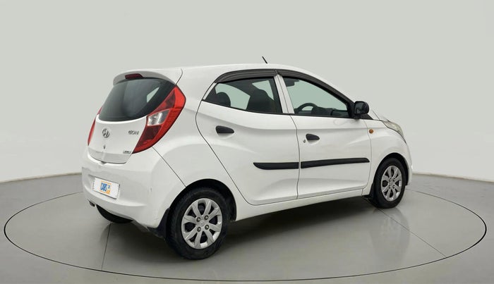 2017 Hyundai Eon MAGNA +, Petrol, Manual, 42,147 km, Right Back Diagonal
