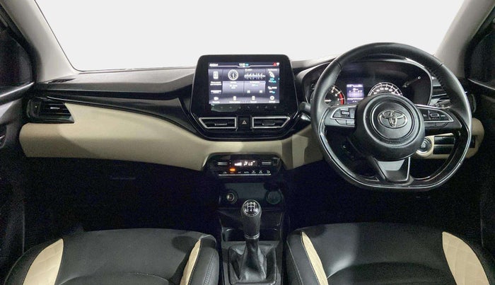2024 Toyota Glanza V, Petrol, Manual, 6,295 km, Dashboard