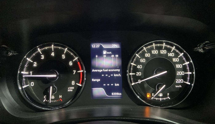 2024 Toyota Glanza V, Petrol, Manual, 6,295 km, Odometer Image