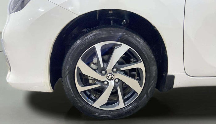 2024 Toyota Glanza V, Petrol, Manual, 6,295 km, Left Front Wheel
