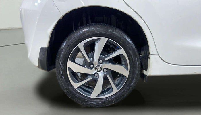 2024 Toyota Glanza V, Petrol, Manual, 6,295 km, Right Rear Wheel