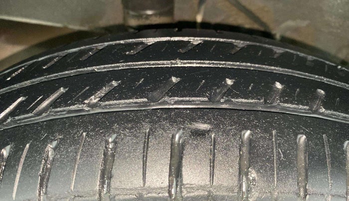 2015 Nissan Micra Active XL, Petrol, Manual, 39,896 km, Right Rear Tyre Tread