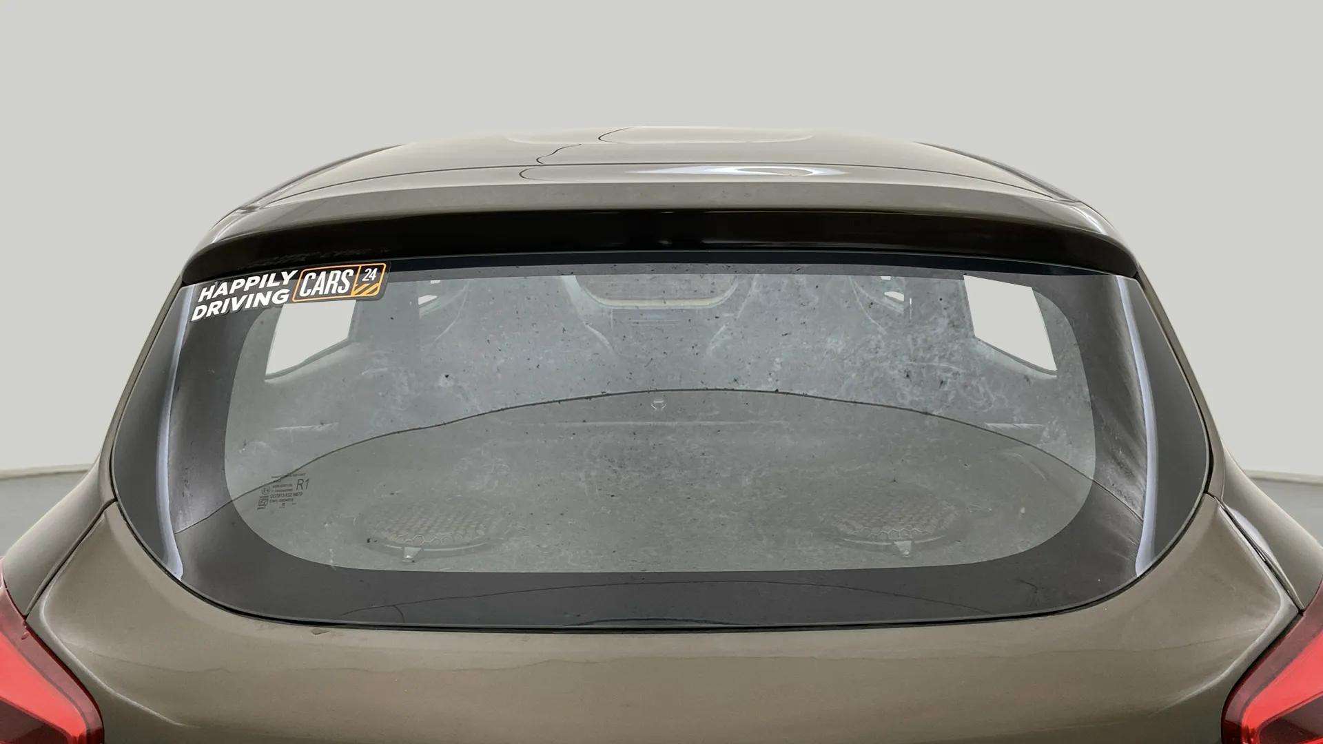 Rear-Windshield---Roof-25