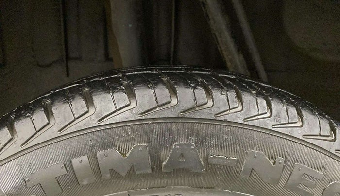 2018 Renault Kwid RXT 0.8 (O), Petrol, Manual, 66,196 km, Right Rear Tyre Tread