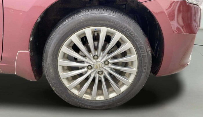 2018 Maruti Ciaz ALPHA 1.4 PETROL, Petrol, Manual, 47,593 km, Right Front Wheel