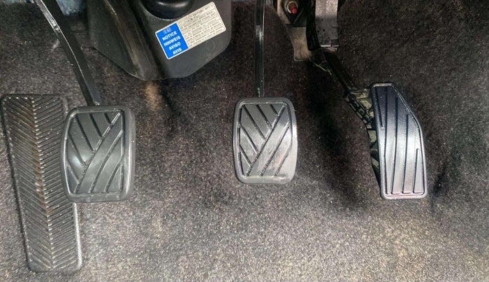 2020 Maruti Baleno DELTA PETROL 1.2, Petrol, Manual, 64,177 km, Pedals