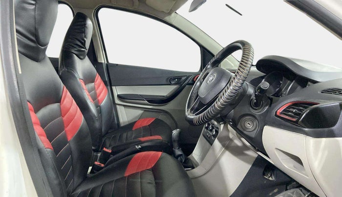 2018 Tata Tiago WIZZ EDITION PETROL, Petrol, Manual, 69,960 km, Right Side Front Door Cabin