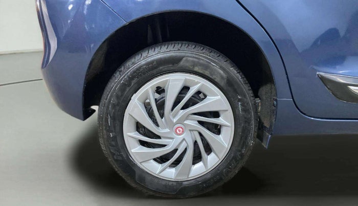 2017 Maruti Baleno DELTA PETROL 1.2, Petrol, Manual, 71,201 km, Right Rear Wheel