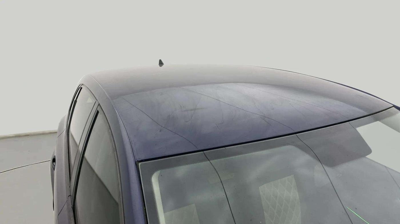2015 Volkswagen Polo COMFORTLINE 1.2L, Petrol, Manual, 81,008 km, Roof