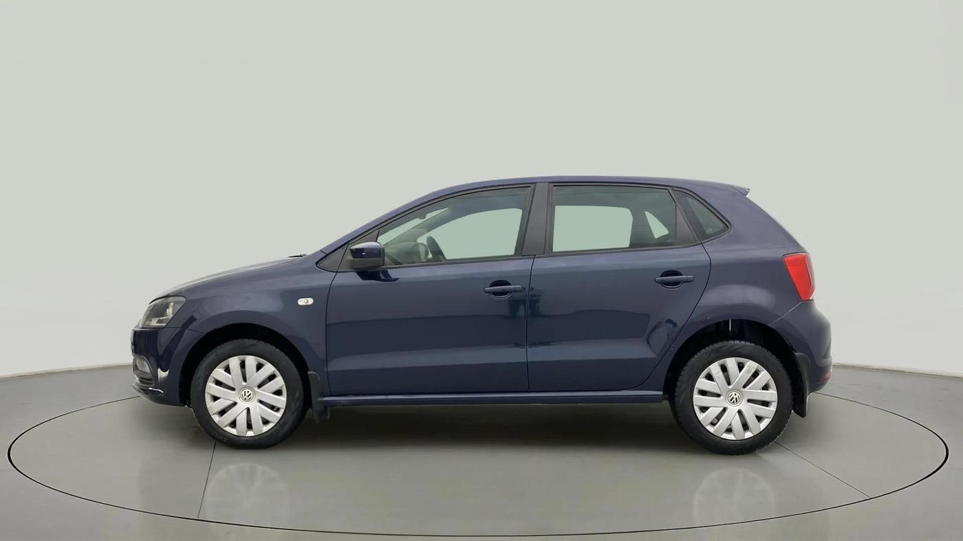 2015 Volkswagen Polo COMFORTLINE 1.2L, Petrol, Manual, 81,008 km, Left Side