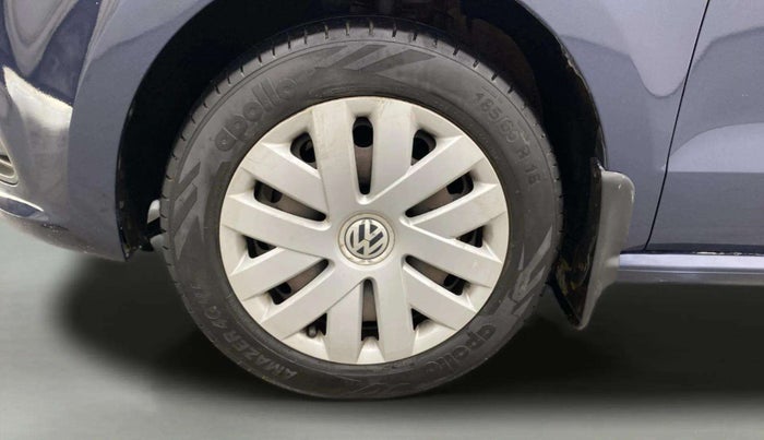 2015 Volkswagen Polo COMFORTLINE 1.2L, Petrol, Manual, 80,887 km, Left Front Wheel