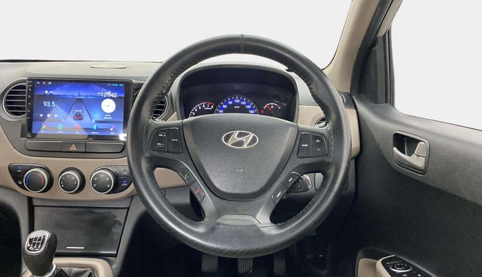 2014 Hyundai Xcent S (O) 1.2, Petrol, Manual, 1,03,270 km, Steering Wheel Close Up