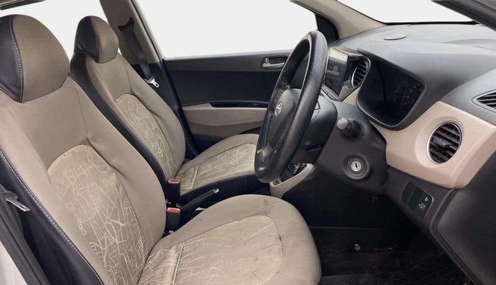 2014 Hyundai Xcent S (O) 1.2, Petrol, Manual, 1,03,270 km, Right Side Front Door Cabin