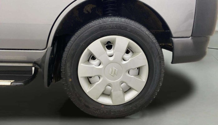 2021 Maruti Eeco 5 STR WITH A/C+HTR, Petrol, Manual, 74,587 km, Right Front Wheel