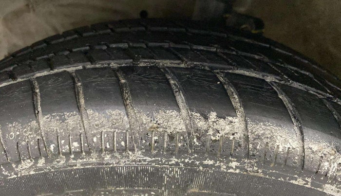 2020 Maruti Celerio VXI (O) CNG, CNG, Manual, 12,274 km, Left Front Tyre Tread