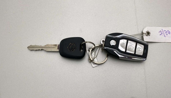 2020 Maruti Celerio VXI (O) CNG, CNG, Manual, 12,274 km, Key Close Up
