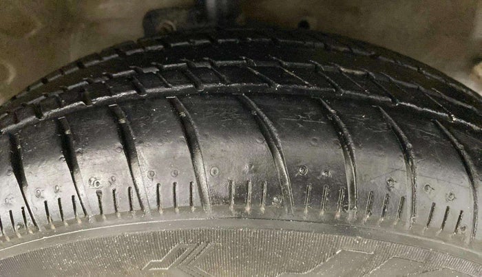 2020 Maruti Celerio VXI (O) CNG, CNG, Manual, 12,274 km, Right Front Tyre Tread