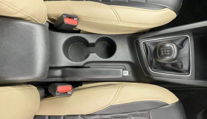 2020 Hyundai Elite i20 MAGNA PLUS 1.2, Petrol, Manual, 53,107 km, Gear Lever