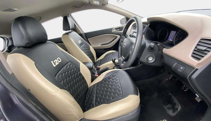 2020 Hyundai Elite i20 MAGNA PLUS 1.2, Petrol, Manual, 53,107 km, Right Side Front Door Cabin