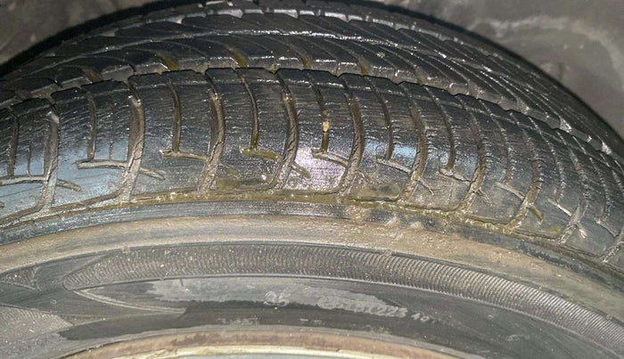 2019 Maruti New Wagon-R VXI 1.0, Petrol, Manual, 5,666 km, Right Front Tyre Tread